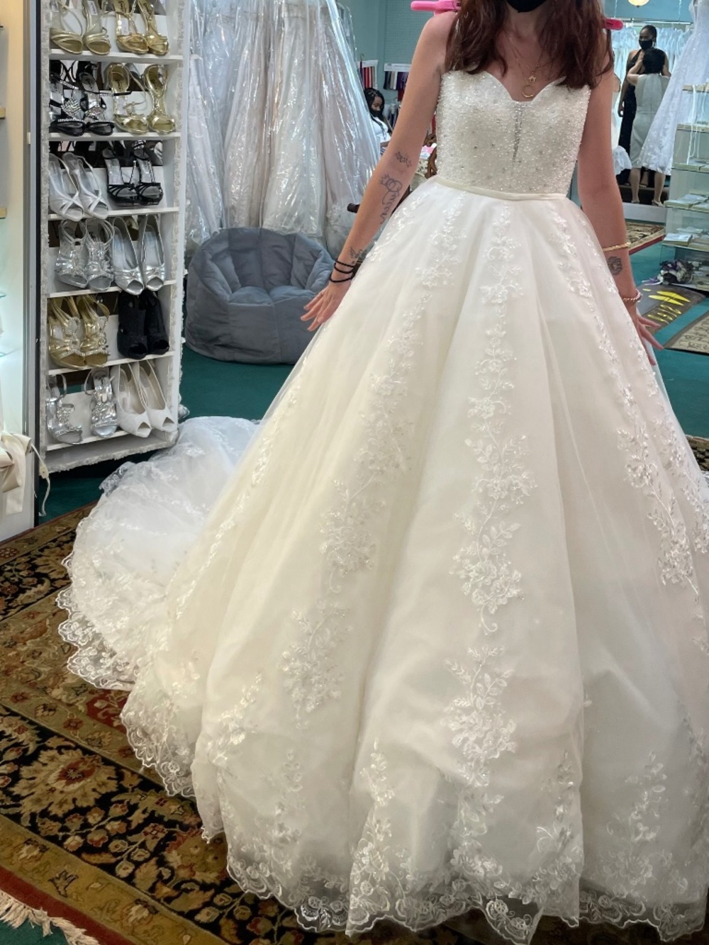 Wedding gown